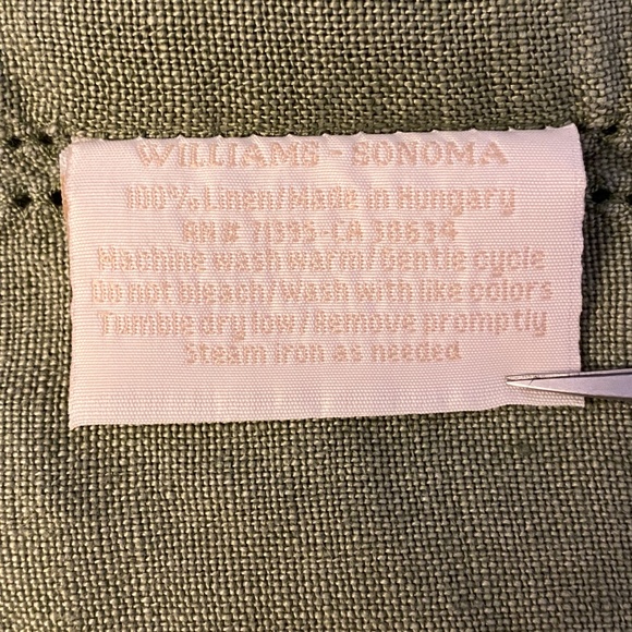 WIlliams Sonoma 100% Linen Tablecloth 65"x 84" Olive Green Hem-stitch Insert - Picture 7 of 8